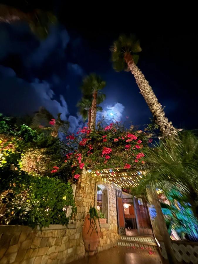 Hotel Redebora Torregrotta Eksteriør bilde