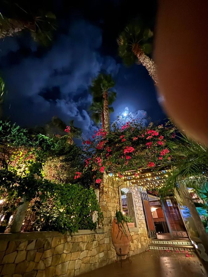 Hotel Redebora Torregrotta Eksteriør bilde
